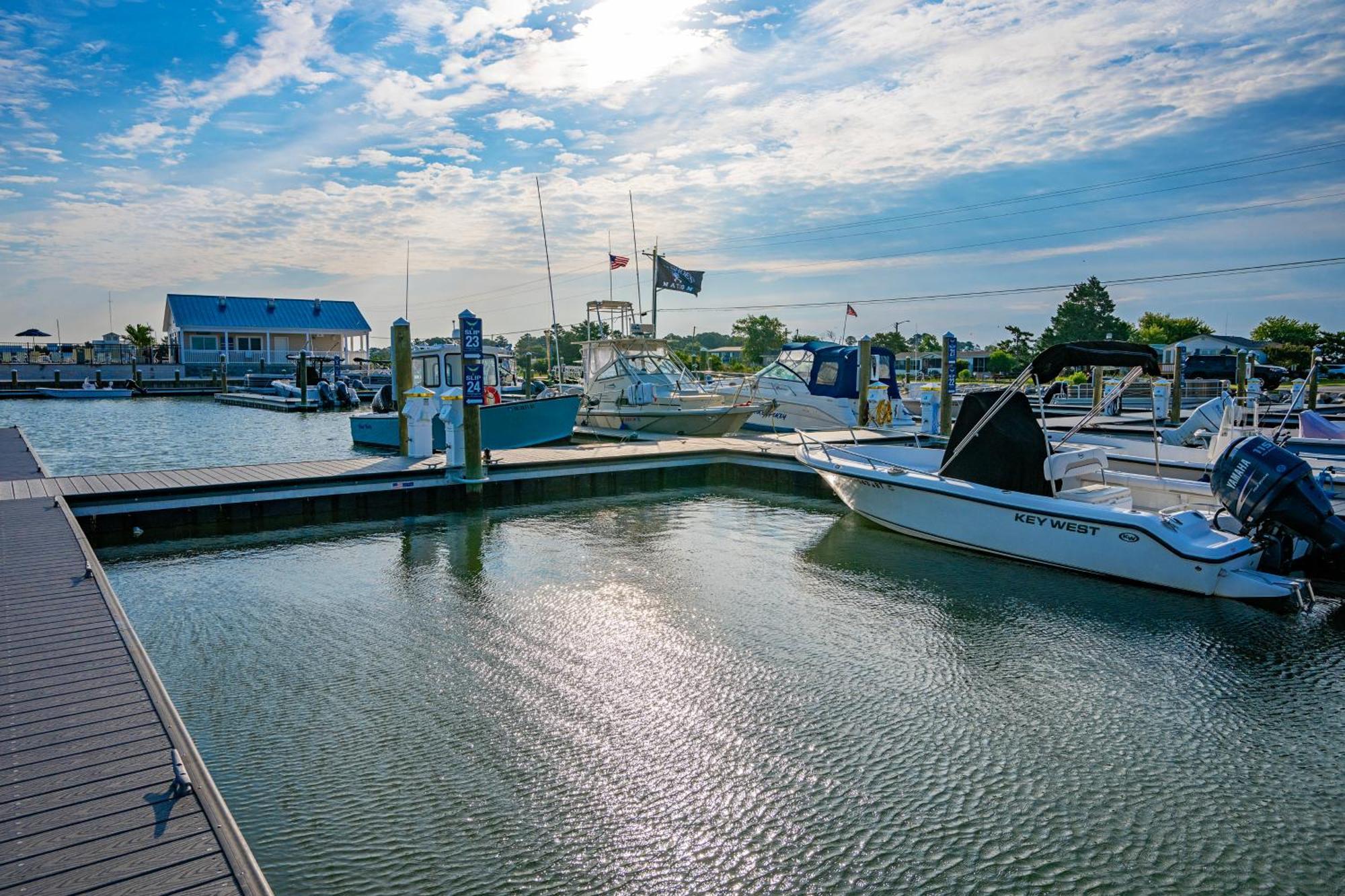 Blufin Bungalows & Marina Chincoteague Dış mekan fotoğraf